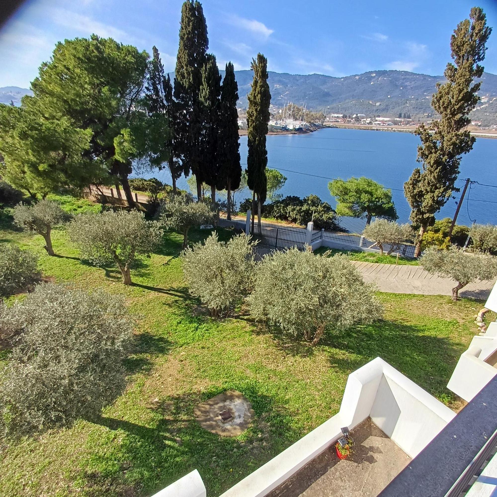 Skiathos Lagoterra Apartments Ngoại thất bức ảnh