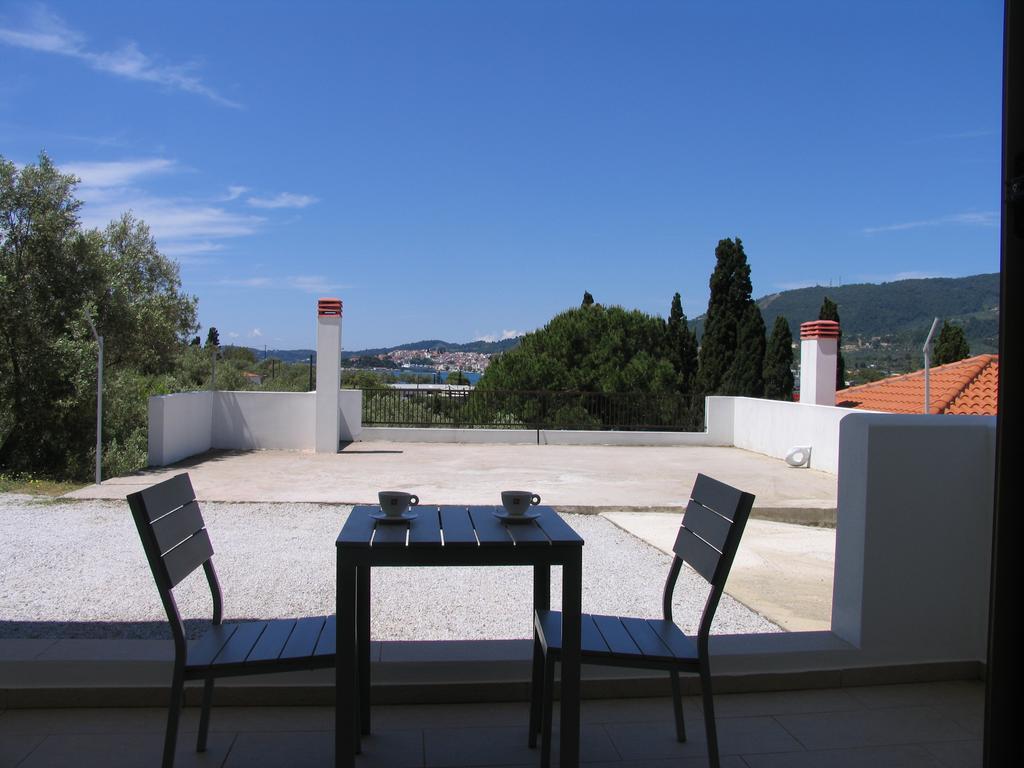 Skiathos Lagoterra Apartments Ngoại thất bức ảnh